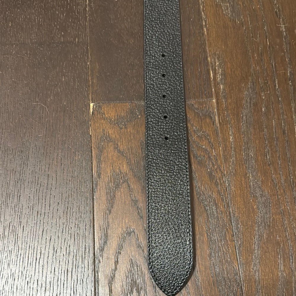 Gucci Marmont Black Leather Belt with Silver GG Buckle - Picture 7 of 12
